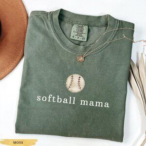 Retro Softball Mom Shirt, Softball Lover Gift, Softball Season Shirt Game Day Te